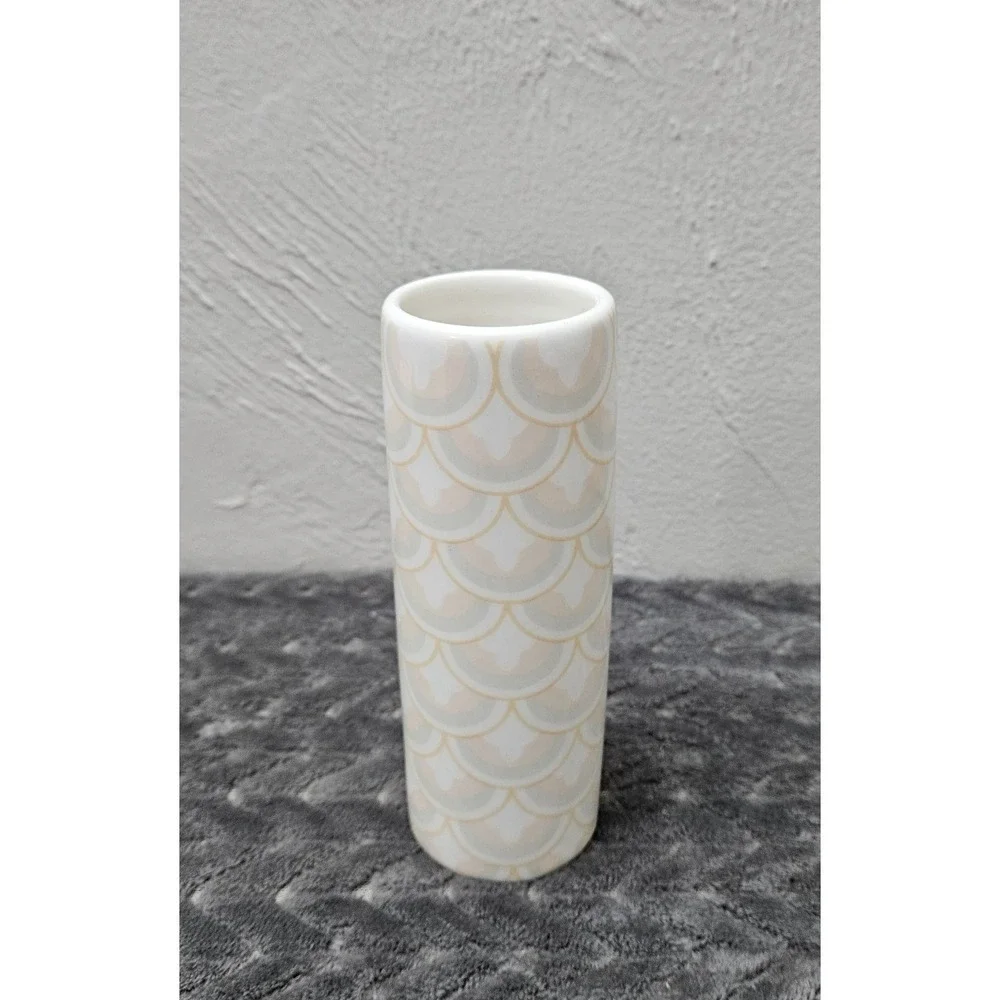 Blush Pink Tube‎ Vase Excellent Condition No Cracks Or Crazing Coton Colors